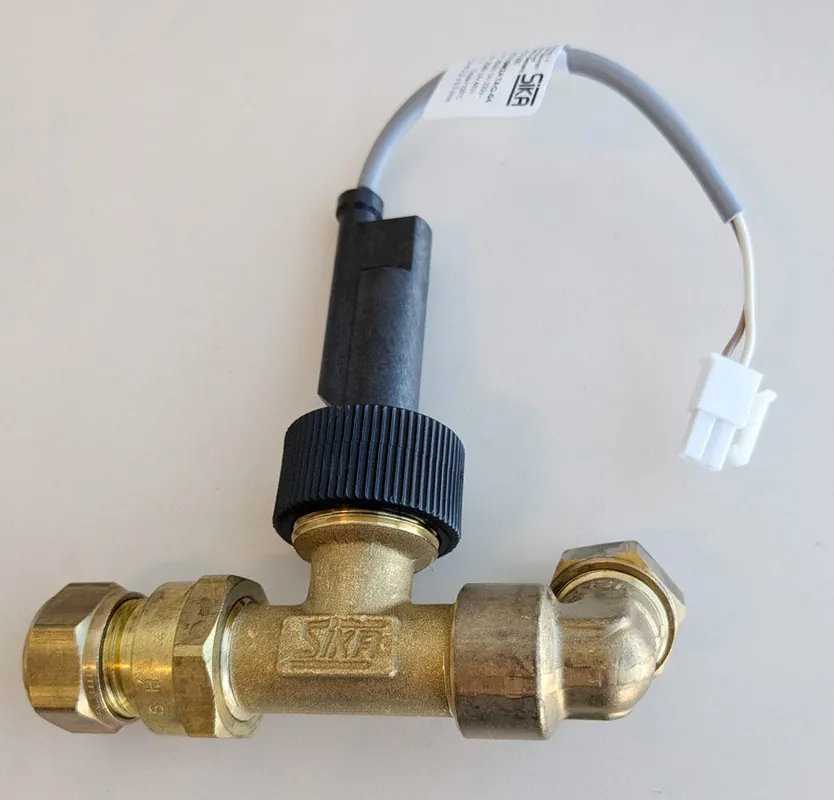 Rinnai 805000043 Flow Switch 2.5L E Gas Boiler