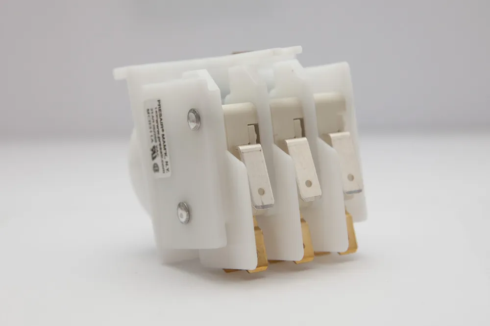 SENAYS MCB311A PresAir 4 Function Center Spout Air Switch