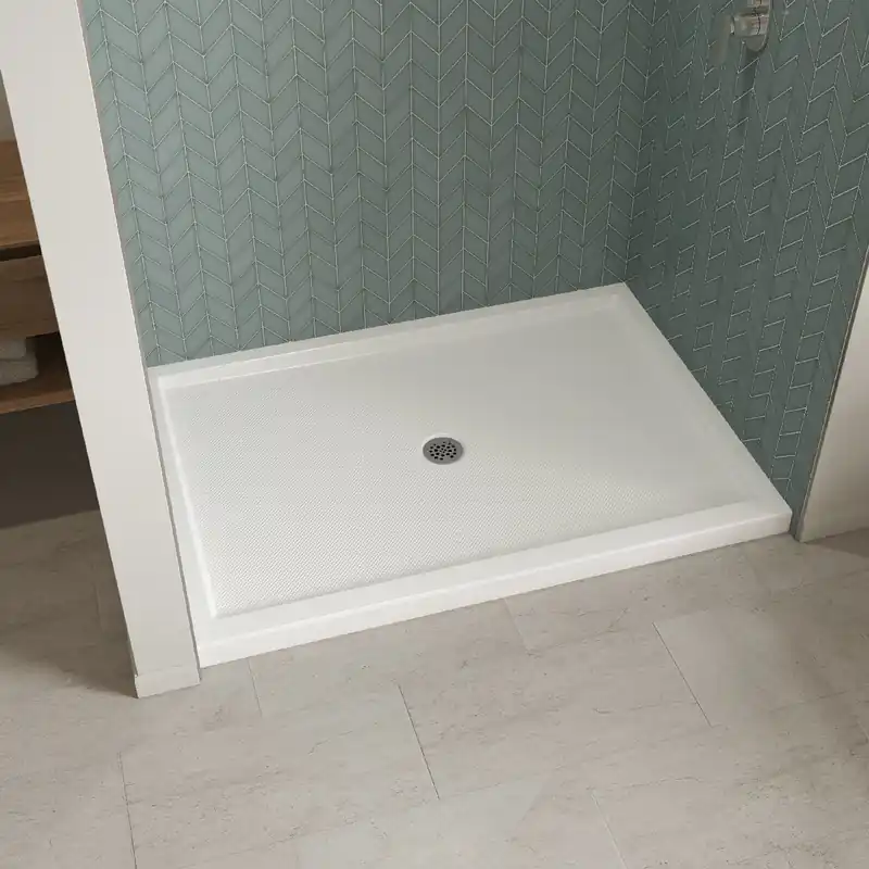 MAAX 410036-541-001-000 B3Round 6042 Acrylic Alcove Shower Base with Center Drain