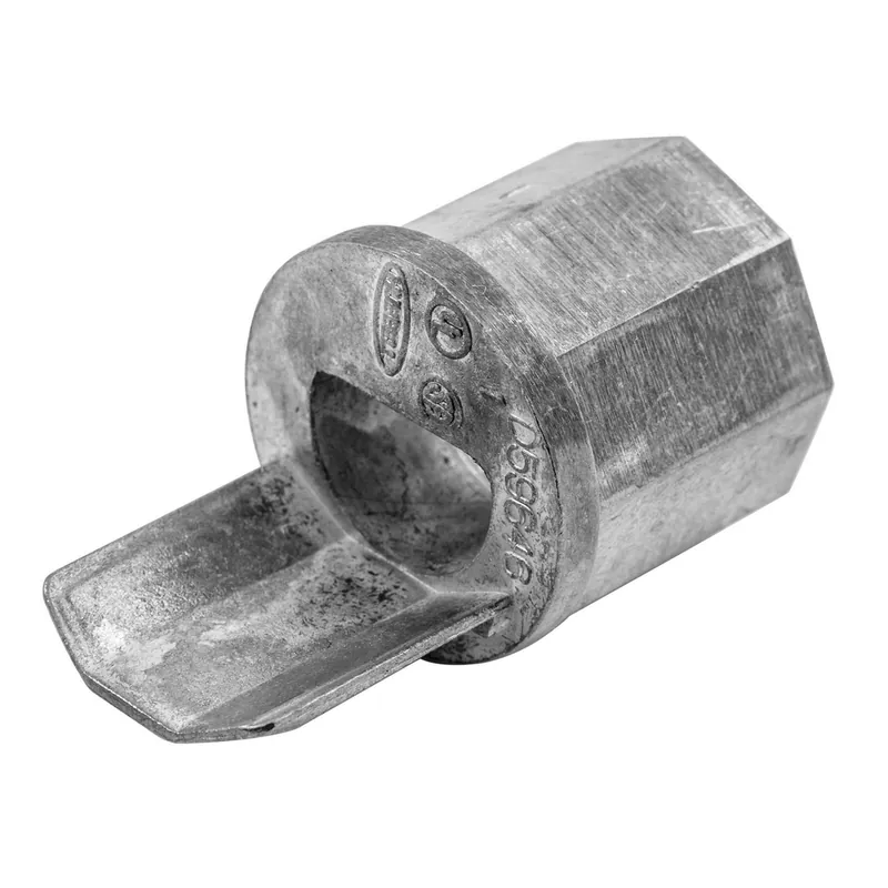 Hubbell HBL5782C 1/2 Inch Male Threaded Steel Metal Raceway Conduit Connector