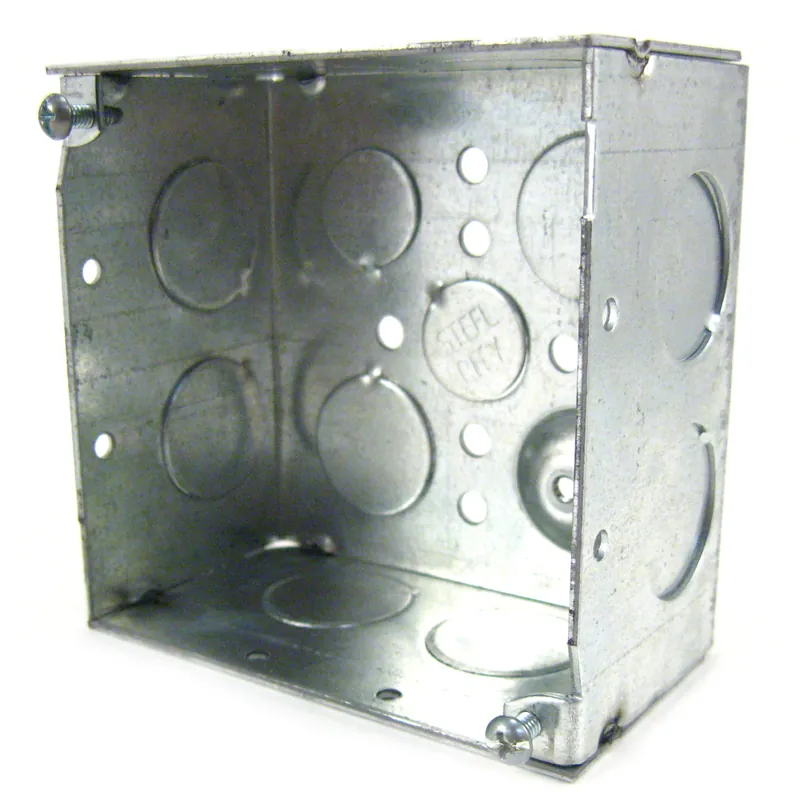 Steel City 521713/4 4 Steel Square Box 30.3 cu.in. 3/4 & 1/2 Eccentric KOs