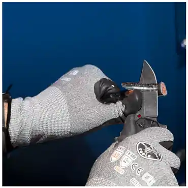 Klein Tools 60197 Work Gloves Cut Level 2 Touchscreen X-Large 2-Pair