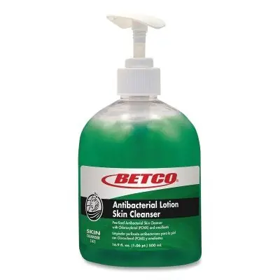 BETCO 141E900 Antibacterial Lotion Skin Cleanser 500 mL Pump Bottle