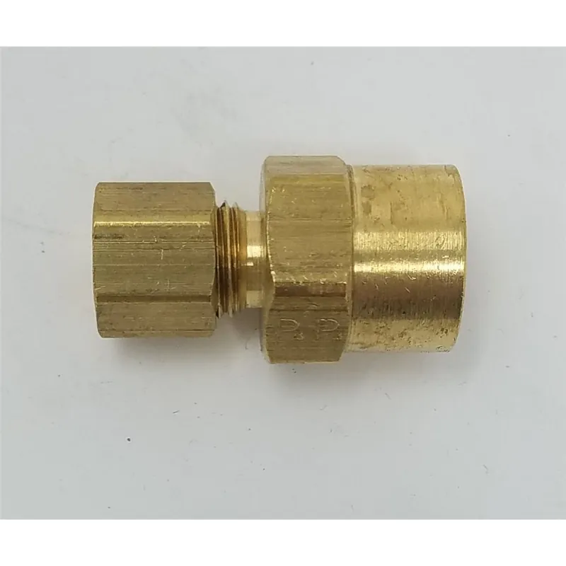 Schneider Electric C-147 Compression Adapter To Fpt 1/4 C X 1/4 F