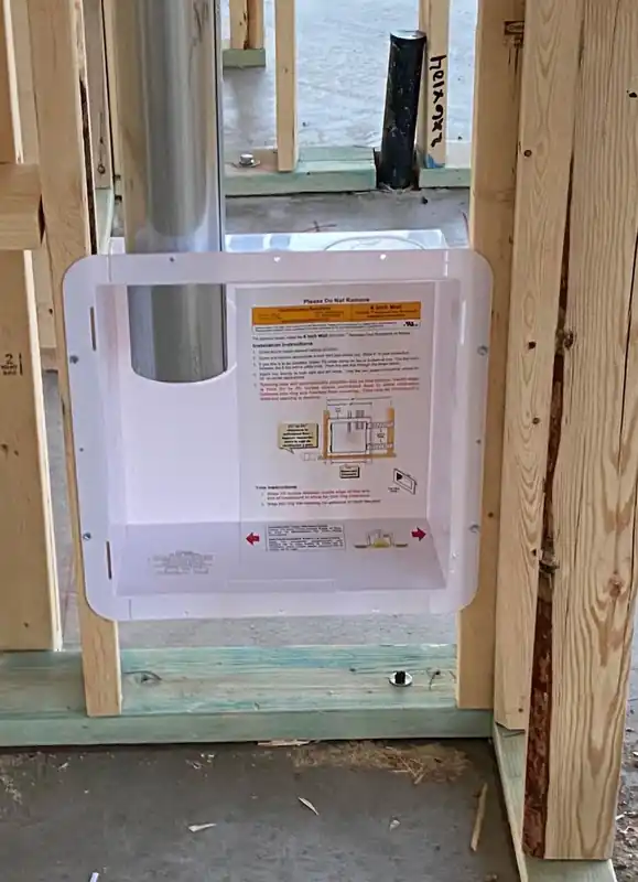 Construction Solutions DBX1000-6 Plastic Dryer Vent Box 6 in. Replacement MPN